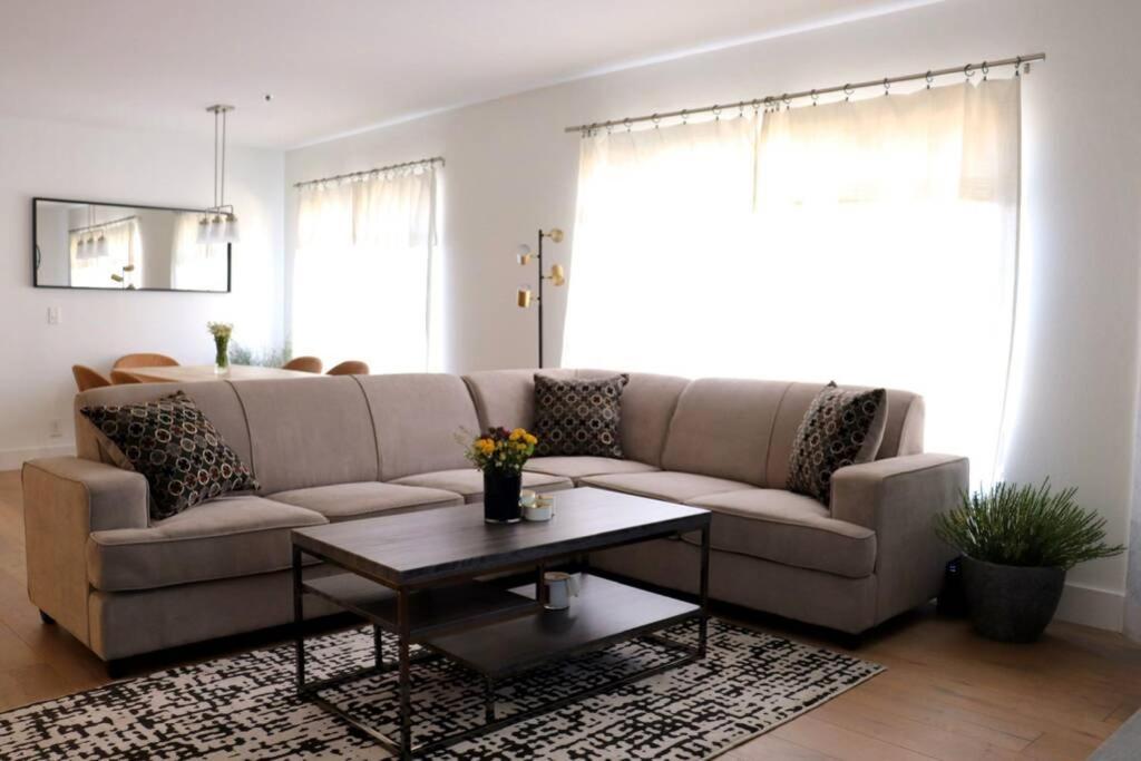 Heart Of West Hollywood Modern Suite 2 Bedroom 2 Bath Los Angeles Exterior photo
